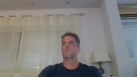 Snapshot of man211172 chatting on October 19, 2025, 2:50 pm man211172 online show from October 19, 2025, 2:50 pm