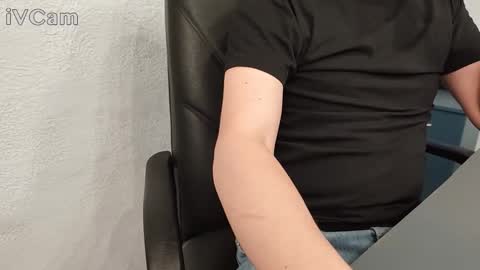 Al online show from June 7, 2026, 11:36 am