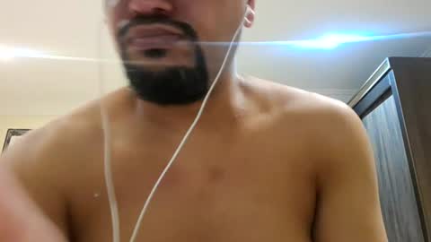 Snapshot of man_new chatting on June 16, 2026, 2:47 am Man new online show from June 16, 2026, 2:47 am