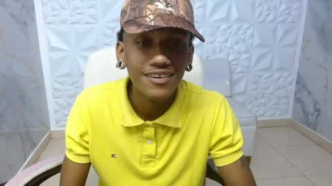 man_sant11 online show from April 24, 2026, 6:21 pm
