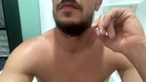 man_toy8969 online show from May 6, 2026, 12:54 pm