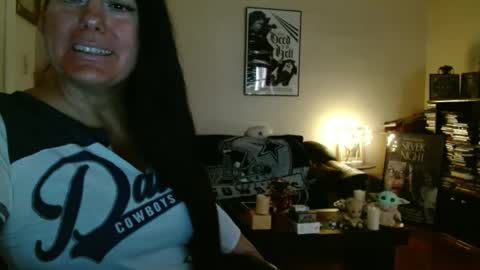 mandaloriangirlsfight online show from September 12, 2025, 6:30 pm