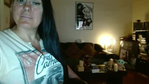 mandaloriangirlsfight online show from September 23, 2025, 6:33 pm