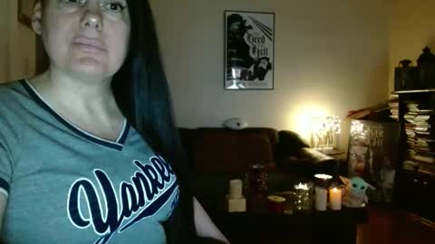 mandaloriangirlsfight online show from April 2, 2026, 3:53 pm