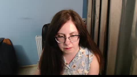 mandarinka28 online show from July 6, 2026, 5:59 pm