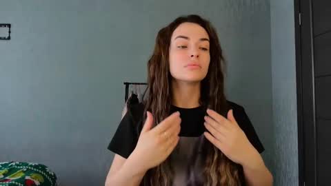 MandiBrooks online show from April 8, 2026, 9:20 am