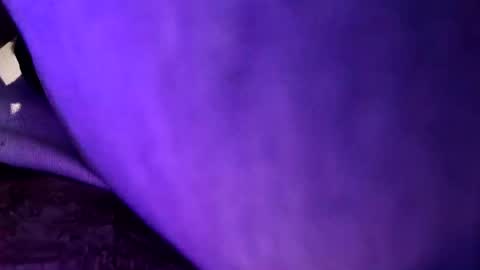 mandrilo7379 online show from September 23, 2025, 9:18 pm