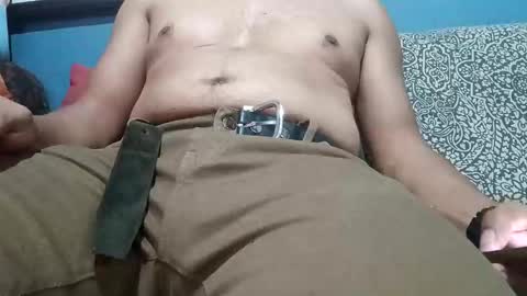 mandrilo7379 online show from November 3, 2025, 6:03 am