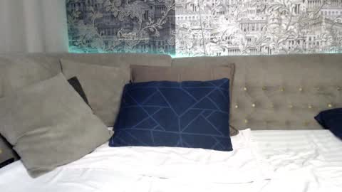 Mandy  online show from February 11, 2025, 2:13 pm