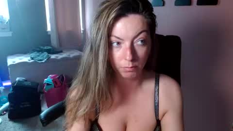 MandyBabyXXX online show from April 21, 2026, 11:51 pm