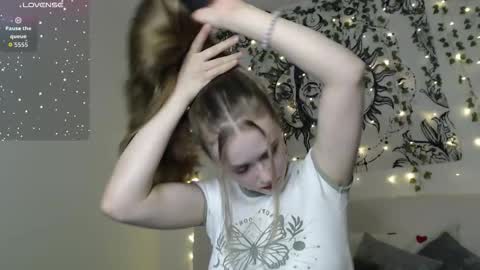 Mandy online show from October 11, 2025, 3:10 pm