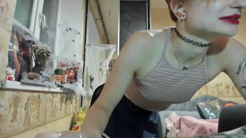 Snapshot of mandyshine chatting on October 4, 2025, 3:43 pm Mandy online show from October 4, 2025, 3:43 pm