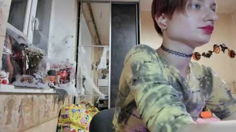 Snapshot of mandyshine chatting on October 15, 2025, 3:01 pm Mandy online show from October 15, 2025, 3:01 pm