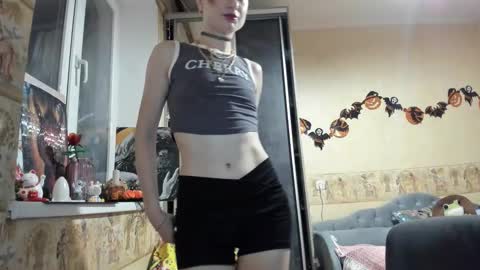 Snapshot of mandyshine chatting on November 1, 2025, 4:31 pm Mandy online show from November 1, 2025, 4:31 pm