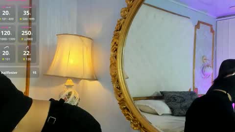 manelyk_evanss online show from November 3, 2025, 11:00 am