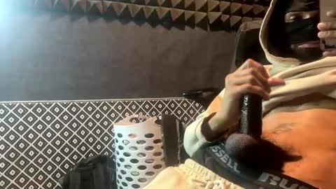 Mani4sexy online show from March 6, 2026, 4:42 am