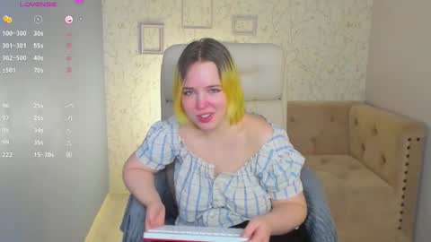 manic_pixie_ online show from February 2, 2025, 2:13 pm