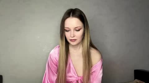Hey there my name is Sarah online show from April 24, 2026, 3:03 pm