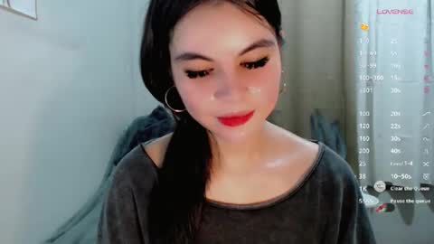 manilynforyou online show from November 7, 2025, 4:07 pm