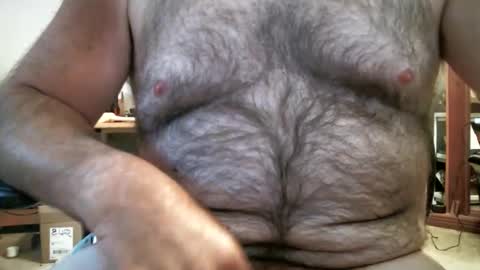 Snapshot of manleg439 chatting on April 30, 2026, 8:15 pm manleg439 online show from April 30, 2026, 8:15 pm