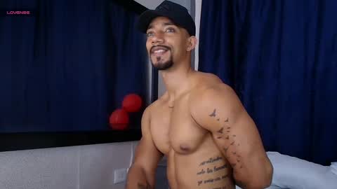 Manolo Hot 1 online show from February 3, 2025, 2:24 pm