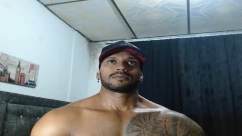 Snapshot of manolofitt chatting on January 24, 2025, 11:12 pm Manolo online show from January 24, 2025, 11:12 pm