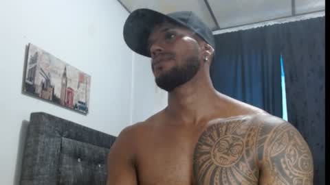 Snapshot of manolofitt chatting on January 31, 2025, 10:10 pm Manolo online show from January 31, 2025, 10:10 pm