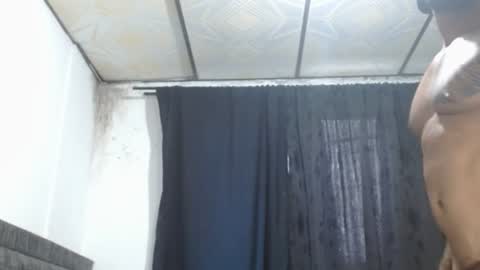 Snapshot of manolofitt chatting on February 2, 2025, 10:39 pm Manolo online show from February 2, 2025, 10:39 pm