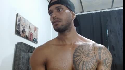 Snapshot of manolofitt chatting on February 10, 2025, 10:31 am Manolo online show from February 10, 2025, 10:31 am