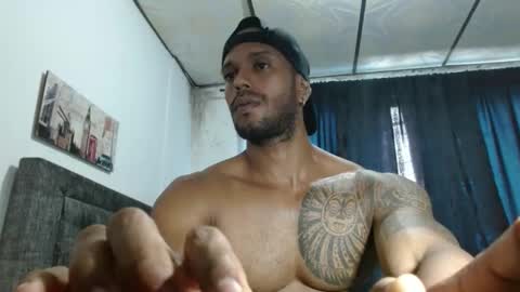 Snapshot of manolofitt chatting on February 15, 2025, 2:55 pm Manolo online show from February 15, 2025, 2:55 pm