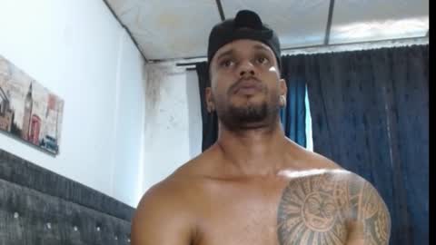 Snapshot of manolofitt chatting on February 27, 2025, 8:53 pm Manolo online show from February 27, 2025, 8:53 pm