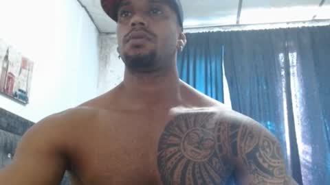 Snapshot of manolofitt chatting on March 8, 2025, 3:13 pm Manolo online show from March 8, 2025, 3:13 pm