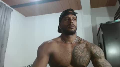 Snapshot of manolofitt chatting on September 15, 2025, 6:30 pm Manolo online show from September 15, 2025, 6:30 pm