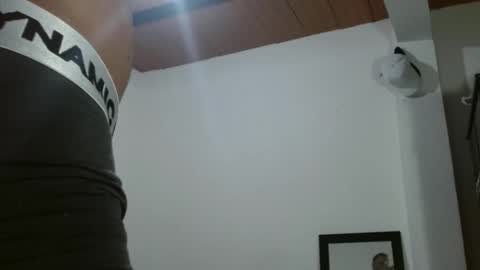 Snapshot of manolofitt chatting on October 2, 2025, 2:29 am Manolo online show from October 2, 2025, 2:29 am