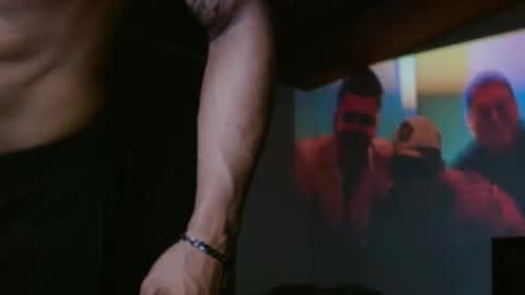 Snapshot of manolofitt chatting on October 8, 2025, 6:49 pm Manolo online show from October 8, 2025, 6:49 pm