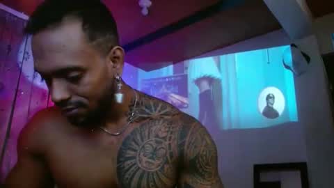 Snapshot of manolofitt chatting on October 9, 2025, 4:49 pm Manolo online show from October 9, 2025, 4:49 pm