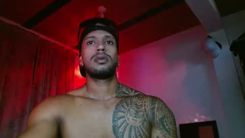 Snapshot of manolofitt chatting on October 11, 2025, 2:26 pm Manolo online show from October 11, 2025, 2:26 pm