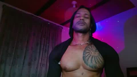 Snapshot of manolofitt chatting on October 30, 2025, 1:45 pm Manolo online show from October 30, 2025, 1:45 pm