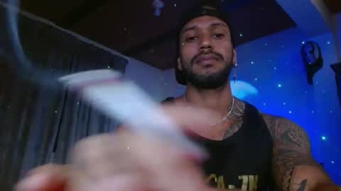 Snapshot of manolofitt chatting on November 12, 2025, 3:34 pm Manolo online show from November 12, 2025, 3:34 pm