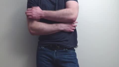 mantoy2000 online show from February 12, 2026, 12:16 am