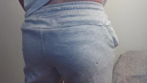 mantoy2000 online show from March 28, 2026, 12:27 pm