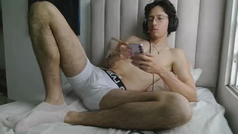 Manuel online show from April 19, 2026, 9:17 pm