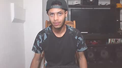 Manuel RL online show from March 1, 2025, 6:43 pm