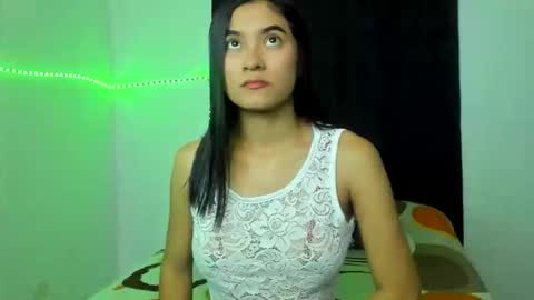 manuela444 online show from May 20, 2026, 2:51 am