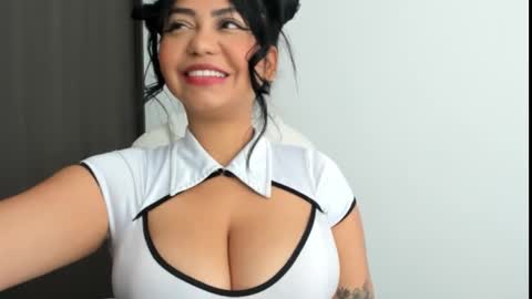 MANUELA online show from February 23, 2025, 7:17 pm