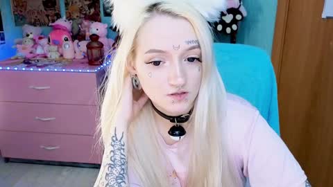 Manuela online show from December 7, 2024, 8:49 pm