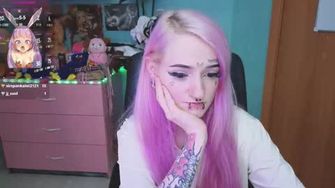 Manuela online show from September 26, 2025, 8:24 pm