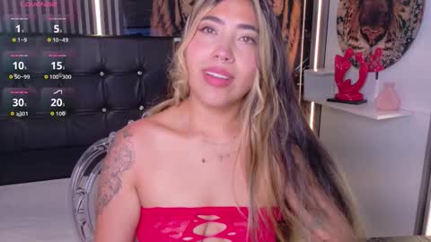 Manuela  online show from November 19, 2025, 5:07 am