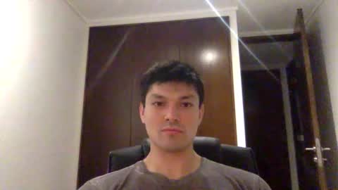 manuelgasdcon online show from December 18, 2025, 12:17 am