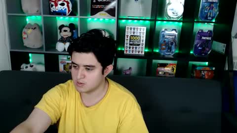 mapachoso1414 online show from April 20, 2026, 8:10 pm